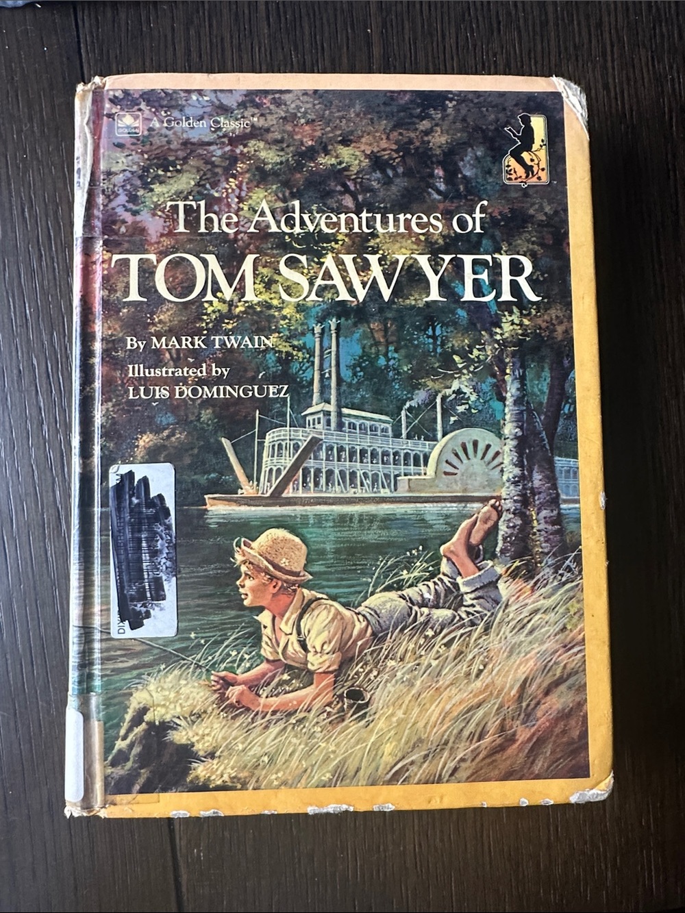 Golden Classic The Adventures of Tom Sawyer - Illustrated Hardcover (Yellow)